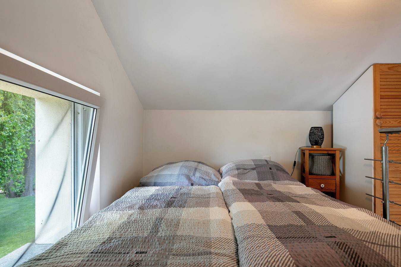Vakantiehuisje aan het meer met privéterras en wifi, foto 13