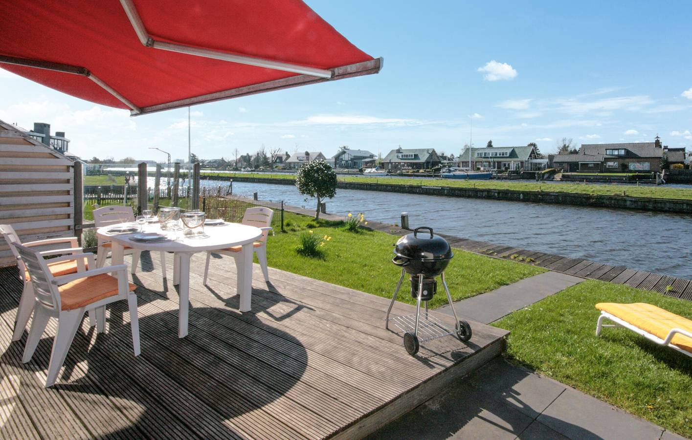 Ferienhaus für 6 Personen mit Ausblick in Lemmer, Ijsselmeer