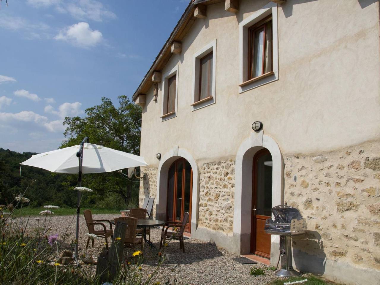 Luxuriöses Ferienhaus mit mehreren Terrassen in Sonnac-sur-l'Hers, Région de Limoux