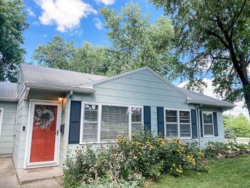 Vacation House for 6 Guests in Lawrence, Kansas, Picture 3