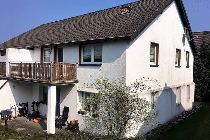 Ferienwohnung für 4 Personen, mit Garten und Balkon in Schmidt
