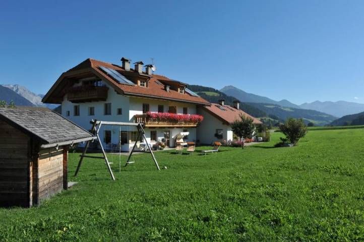 Ferienwohnung für 4 Personen, mit Balkon und Garten in Olang - 3