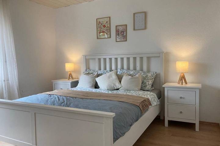 Ferienwohnung für 6 Personen, mit Terrasse und Garten