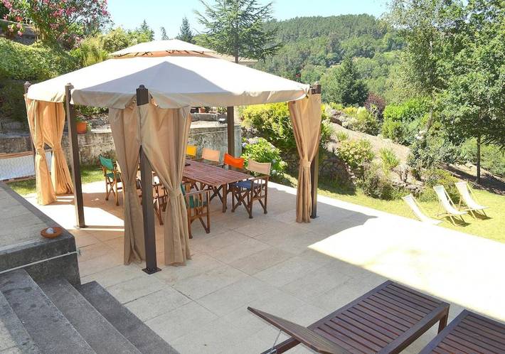 Ferienhaus für 10 Personen, mit Terrasse und Garten sowie Kinderpool und Pool