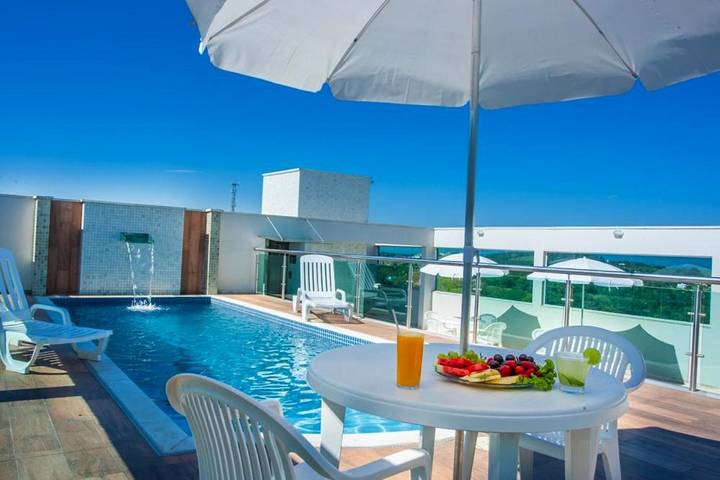 Pousadas para 2 pessoas, com piscina e jardim e ainda sauna em Arujá