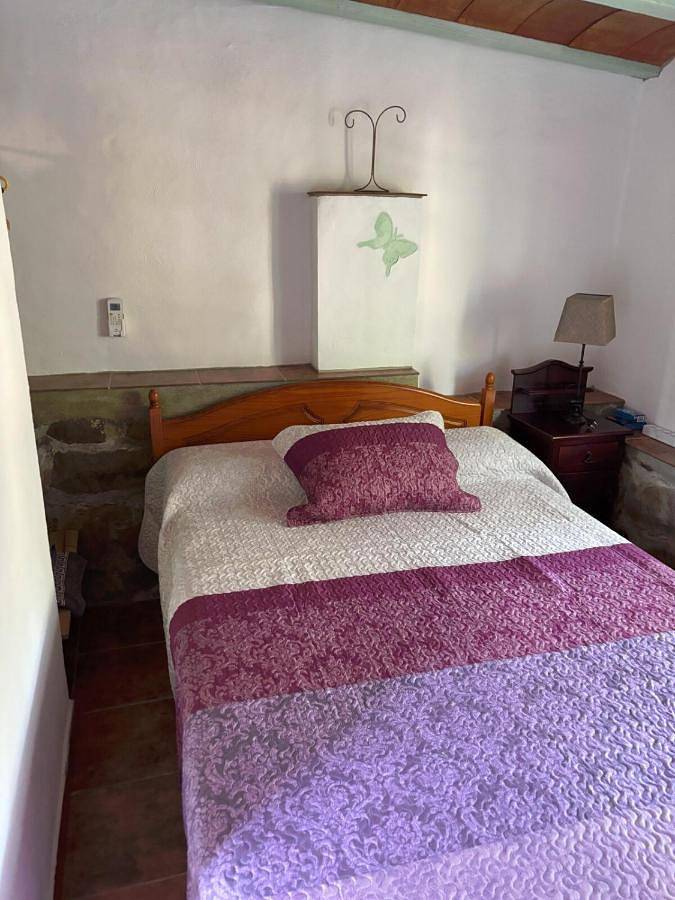 Apartamento para 2 personas, con jardín y terraza, Se admiten mascotas en Cortes de la Frontera