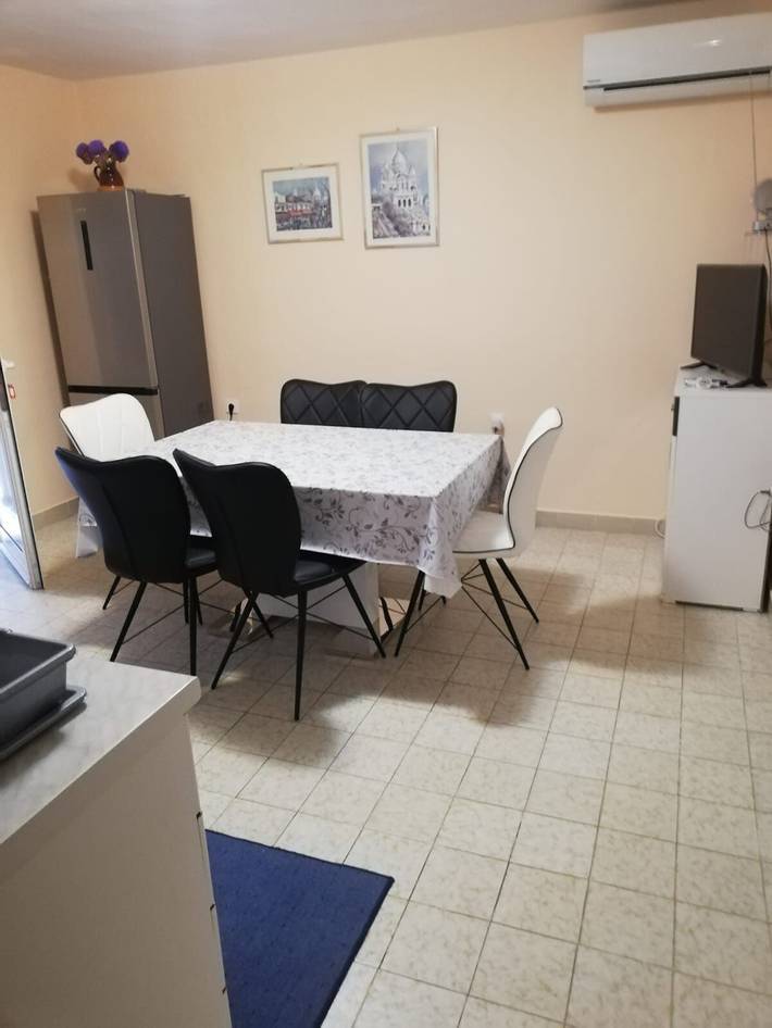 Ganze Wohnung, Apartment Pavin in Plaža Poljana, Poljana