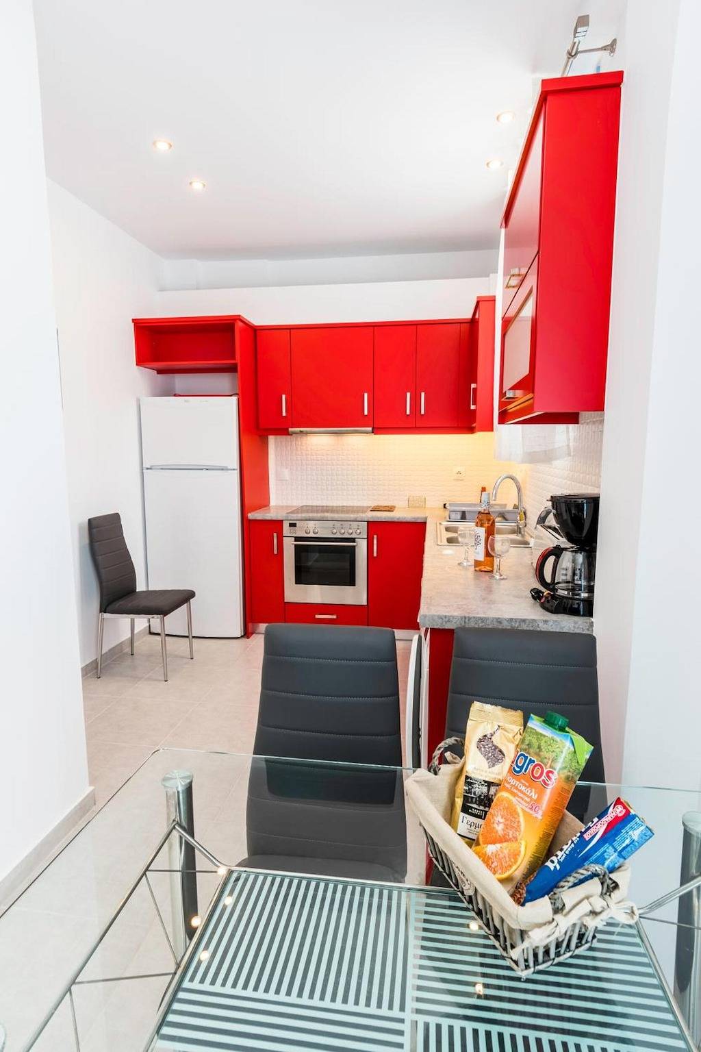 Appartement 'Economy Semi-Basement 2' met Uitzicht op de Bergen, Wifi en Airconditioning, foto 11