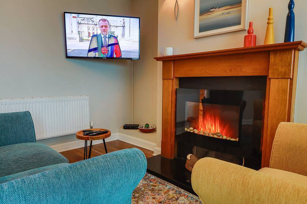 Garavogue Villa - At The River And Steps To Town in Sligo, County Sligo