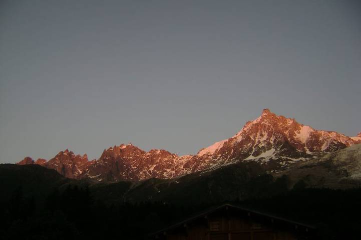 Ganze Wohnung, Studio Aux Bossons (3km From Chamonix Mont Blanc ) in Chamonix, Mont-Blanc-Massiv