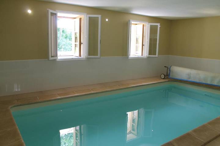 Maison de vacances pour 26 personnes, avec terrasse ainsi que piscine et vue dans les Ardennes - 2