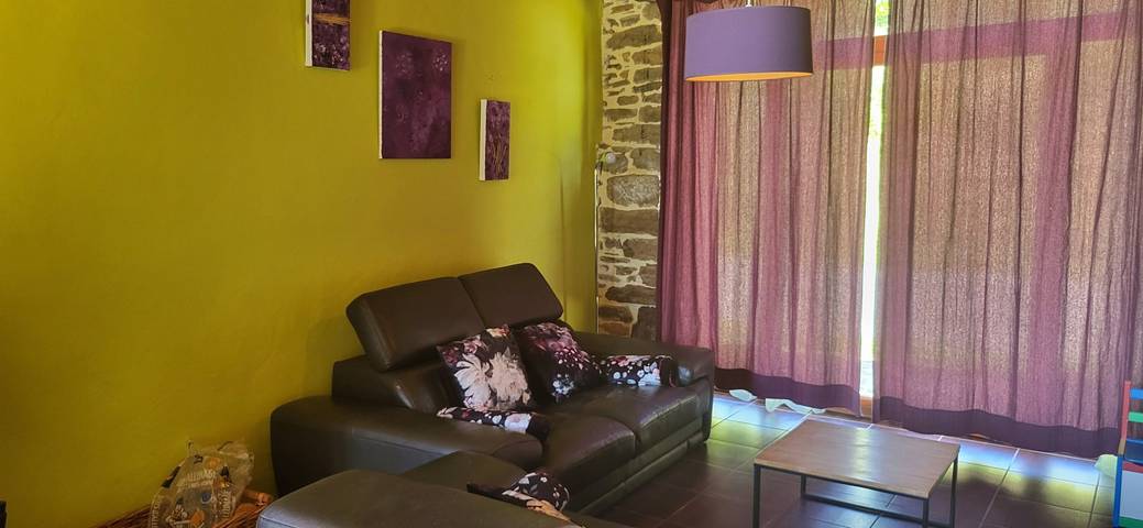 Gîte pour 6 personnes, avec jardin ainsi que terrasse et piscine en Corrèze - 3