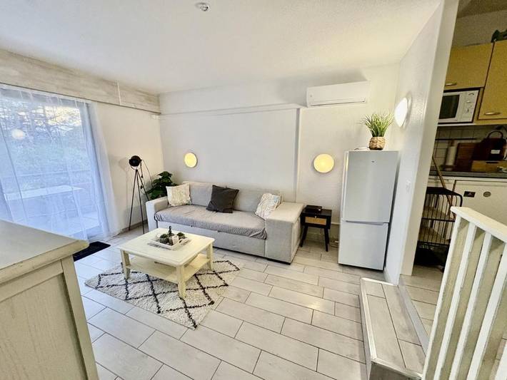 Gîte pour 6 personnes, avec vue ainsi que piscine et jardin, animaux acceptés dans Golf de Saint Cyprien - 4