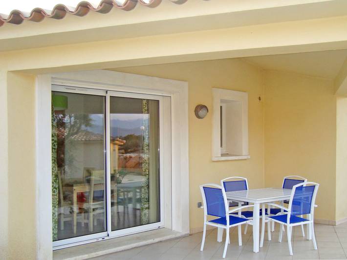 Location de vacances pour 6 personnes, avec Terrasse dans Sainte-Lucie de Porto-Vecchio - 3