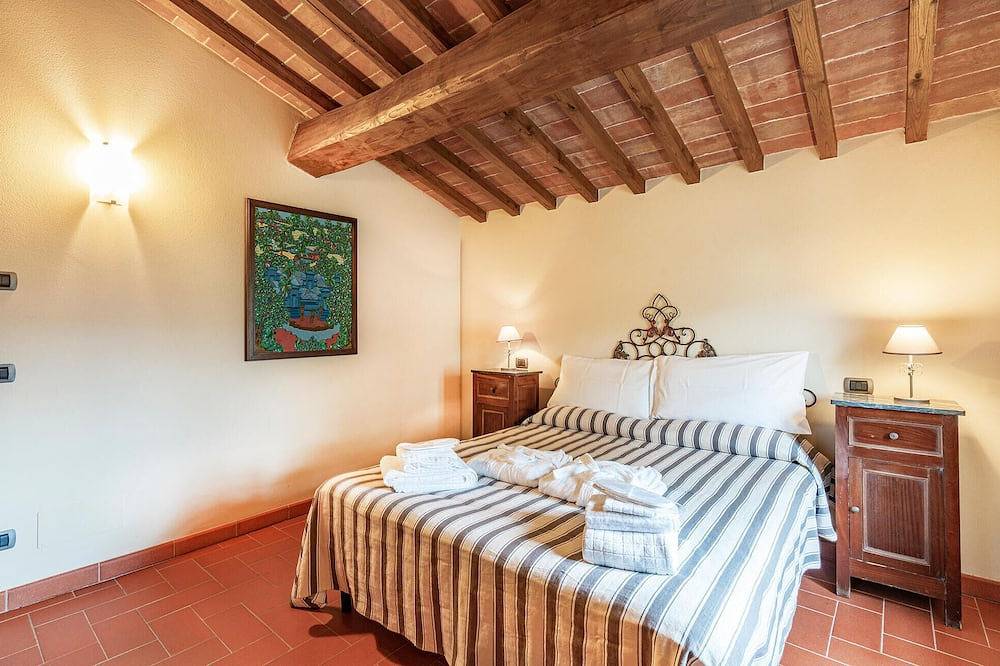 Prachtig huis met 4 slaapkamers in. in Poppi, Casentino