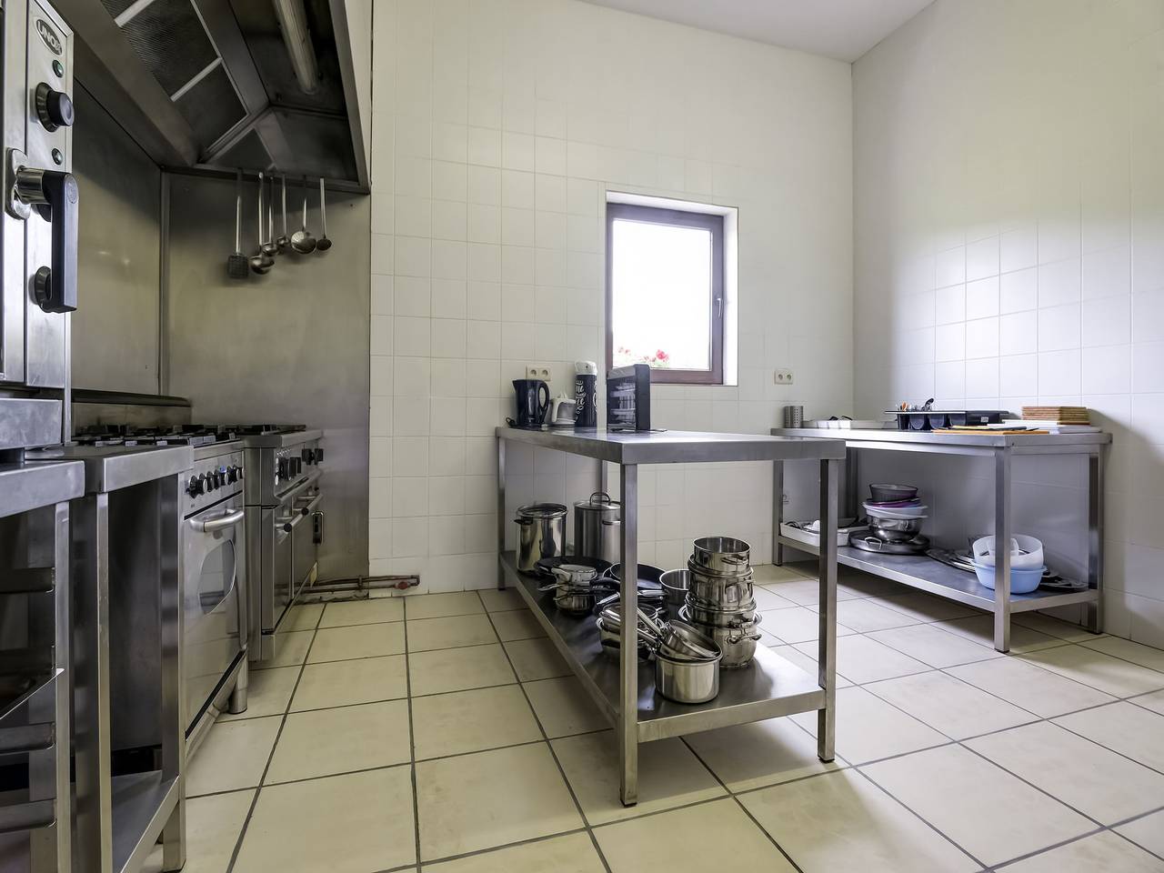Casa grande, ideal para familias. in Houyet, Namur (region)