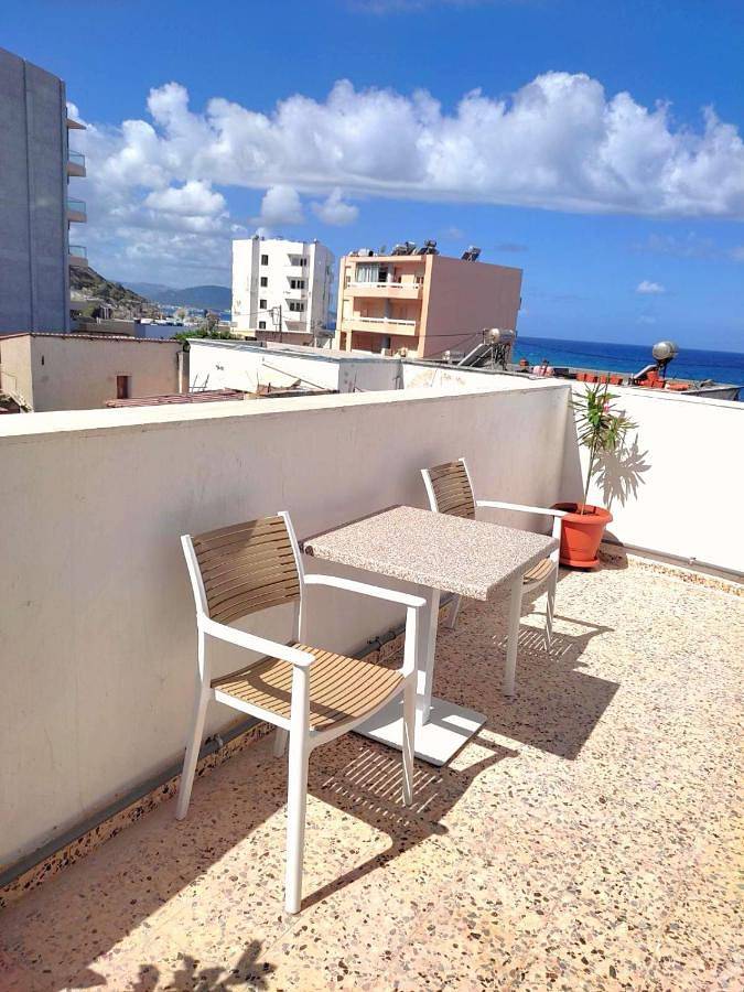 Vakantieappartement voor 2 personen, met terras en uitzicht in Rhodos Stad