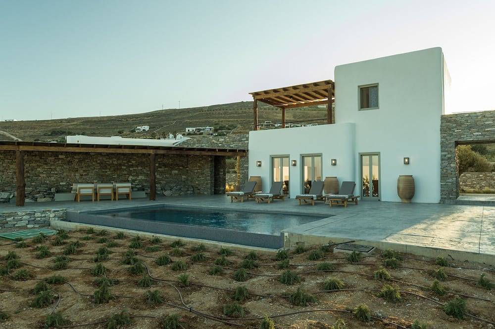 Casa Botanica · Heather in Antiparos City, Paros Regional Unit