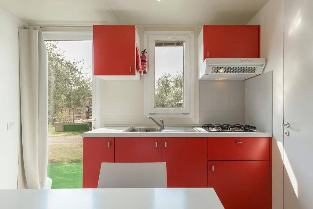 Ferienpark Fontanelle Standard Plus 8x3 für 5 Personen in Moniga del Garda, Gardasee-Berge