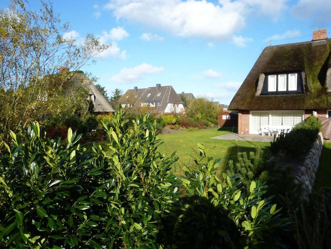 Lh Bremer Strasse, Hausteil 1 - Exklusives Ferienhaus mit ca. 110 m² und 5 Zimmern, für bis zu 6 Persone in Wenningstedt, Sylt