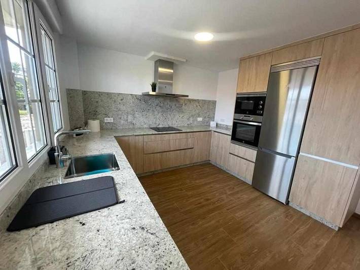 Gîte pour 8 personnes, avec balcon à Malpica de Bergantiños - 2