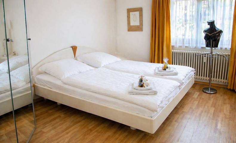 Ganze Wohnung, Ferienwohnung West Häfele Blick in Hagnau am Bodensee, Region Bodensee-Oberschwaben