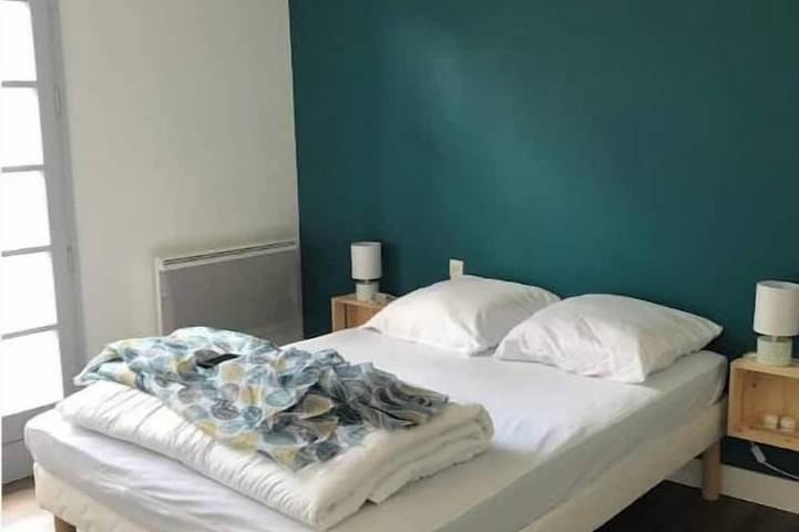 Location de vacances pour 9 personnes, avec jardin à Coëx - 4