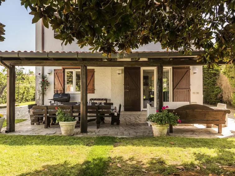 Maison 11 Personnes in Torre Olevola, Agro Pontino