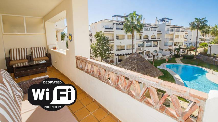 Apartamento de vacaciones para 4 personas, con terraza y piscina - 1