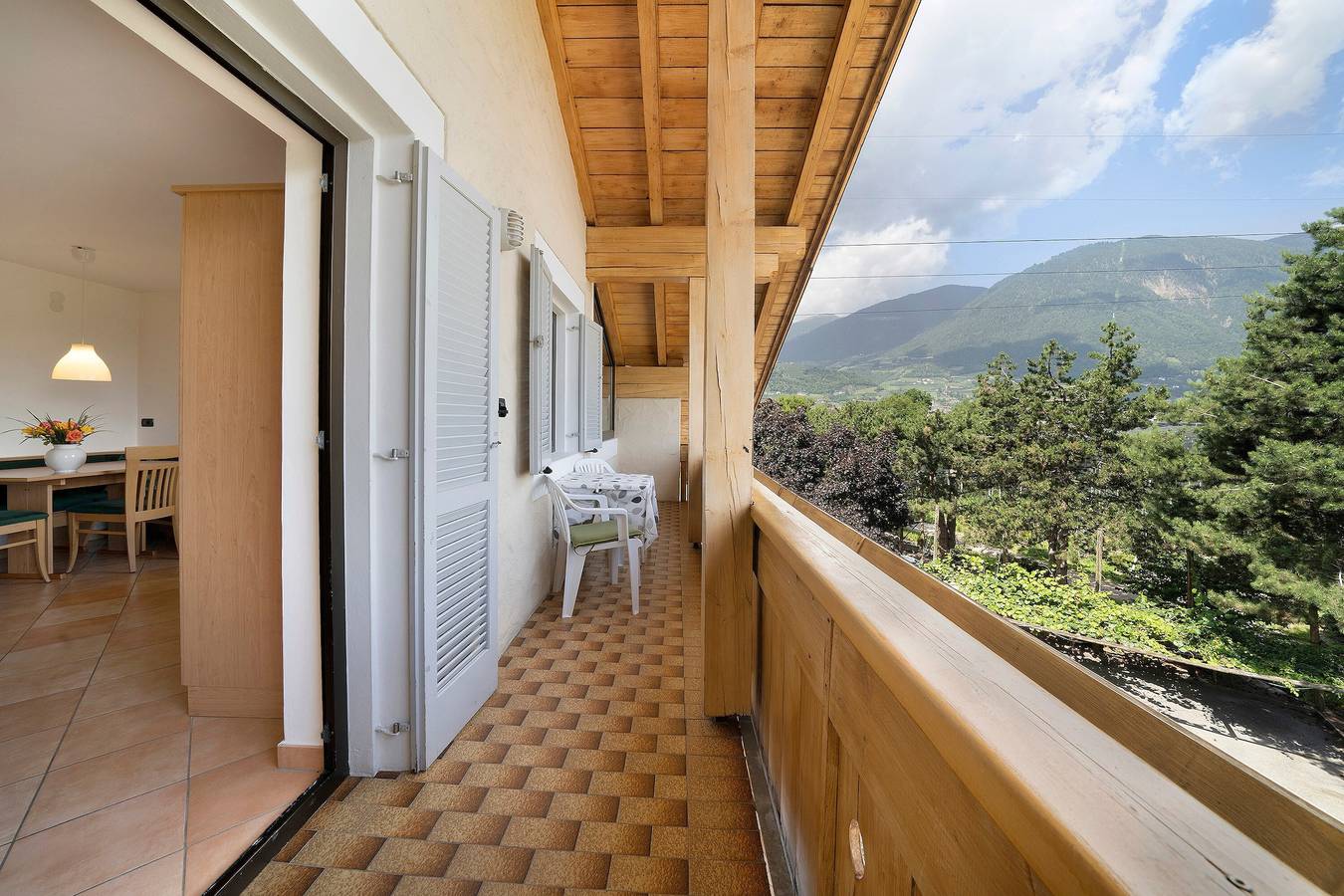 Ganze Wohnung, Ferienwohnung "Weinsepphof 4" mit Bergblick, Pool, Wlan, Garten & Balkon in Mitterlana, Lana