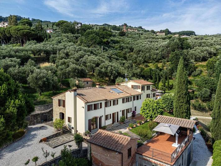 Villa per 16 persone, con piscina e giardino nonché panorama, con animali domestici - 1
