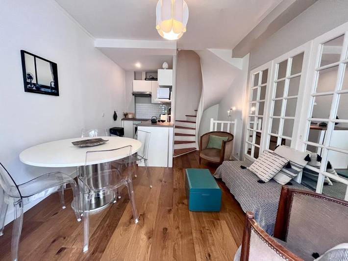 Location de vacances pour 5 personnes, avec terrasse, animaux acceptés dans Office De Tourisme De Trouville Sur Mer - 2