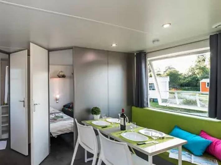 Mobil home pour 4 personnes, avec terrasse à Plougasnou - 3