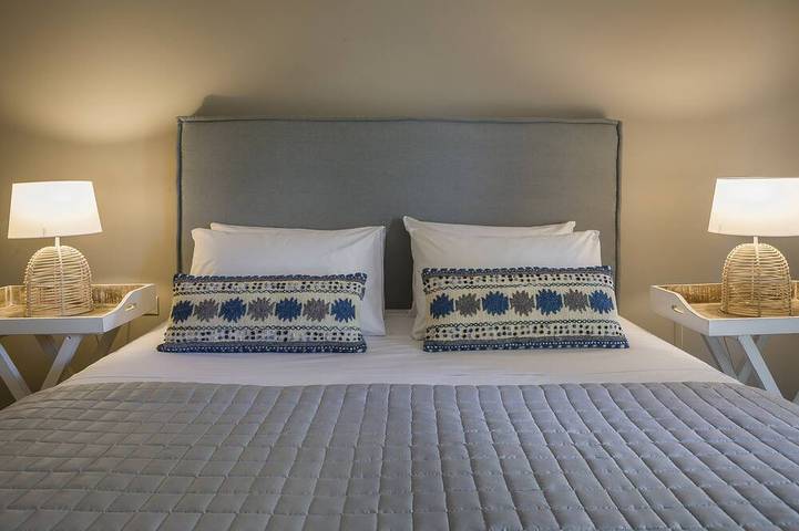 Hôtel pour 6 personnes, avec piscine