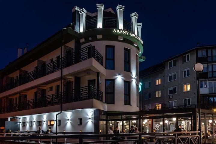 Hotel dla 4 osób, z widok i taras w Miszkolc