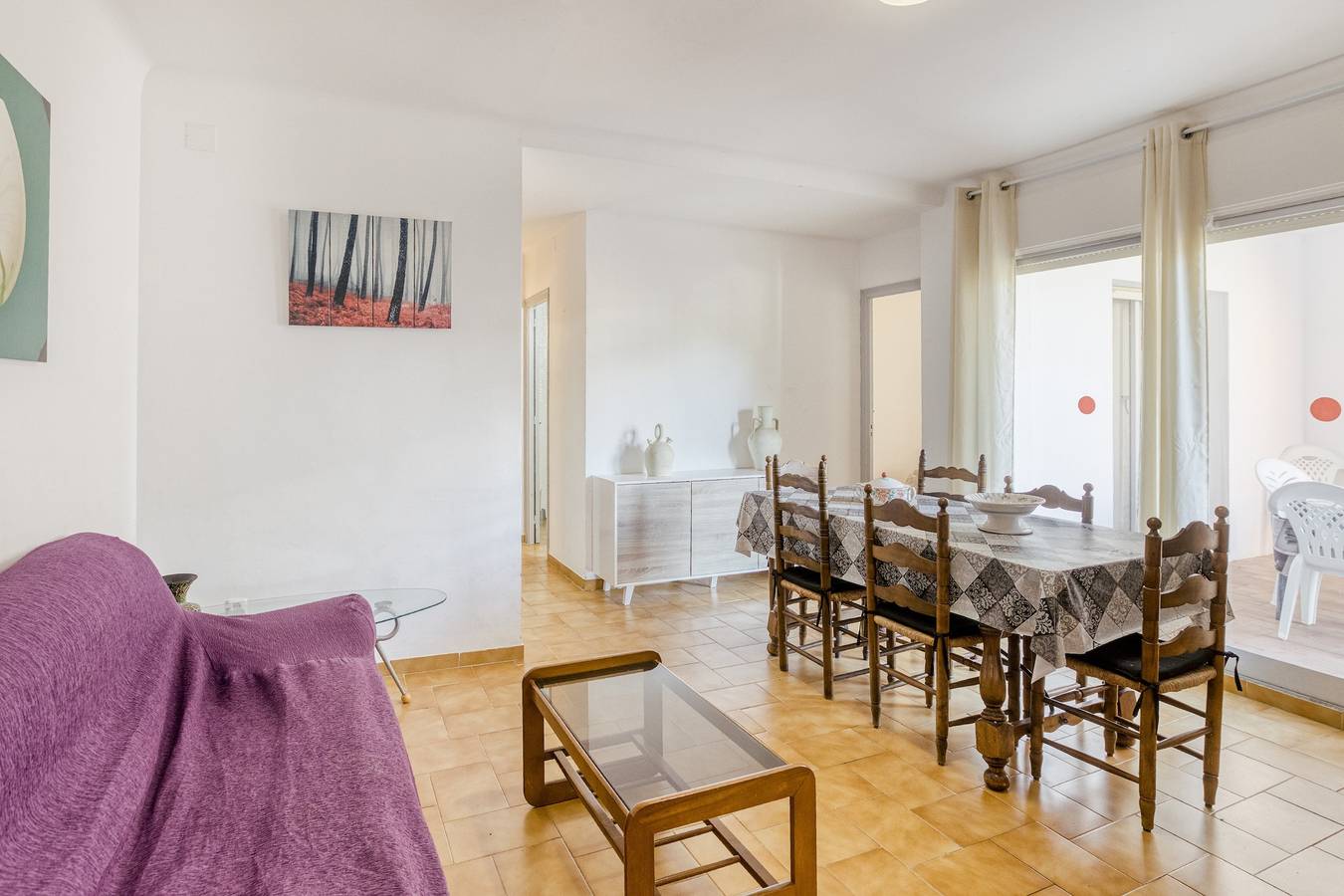 Apartamento entero, Apartamento en el paseo Marítimo '1-3' cerca de la playa con terraza y Wi-Fi in Platja del Port (Llanca), Llansá
