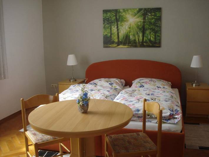 Ferienwohnung für 4 Personen, mit Balkon und Garten in Sehmatal - 2