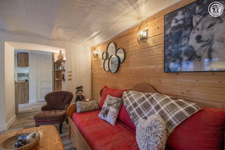 Gîte pour 2 personnes, avec terrasse et jardin à Les Déserts - 4