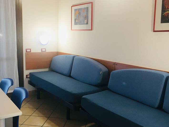 Gîte pour 5 personnes, avec piscine et balcon/terrasse, adapté aux familles à Lido di Spina - 2