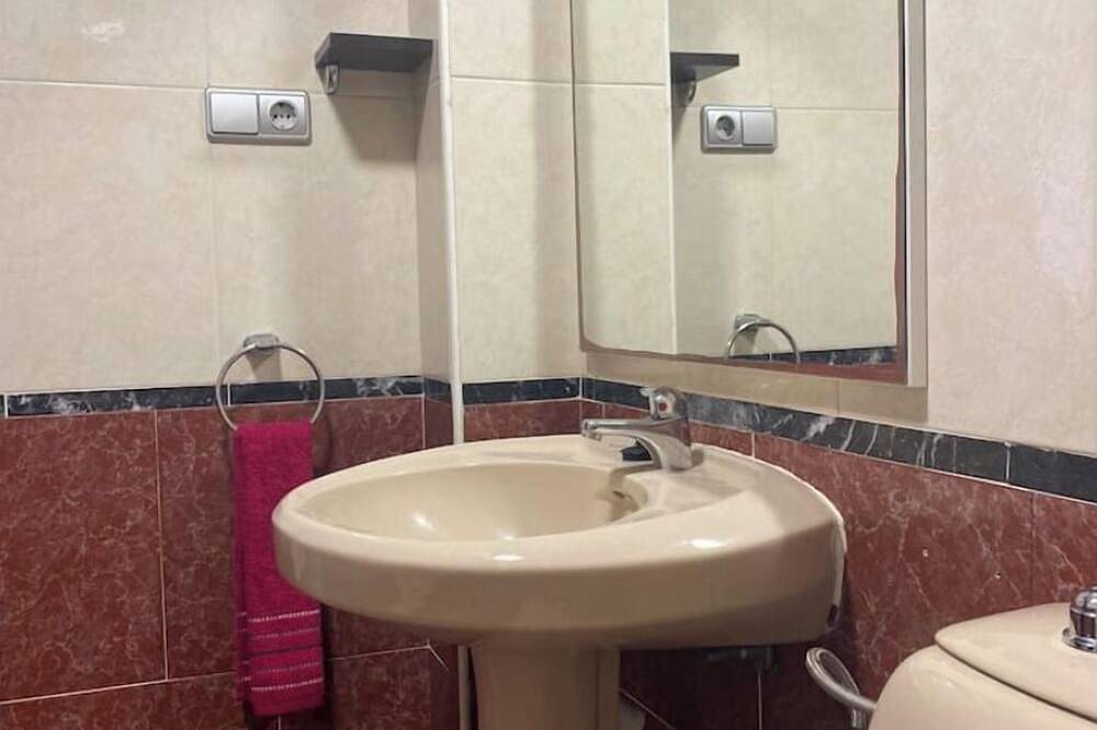 Apartamento entero, Precioso apartamento en 1ª linea de playa. in Playa la Fossa, Calpe