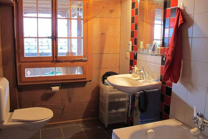 Ganze Wohnung, Ferienwohnung/App. für 2 Gäste mit 90m² in Diemtigen in Diemtigen, Berner Oberland