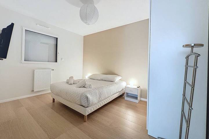 Gîte pour 4 personnes, avec jardin à Bohars - 3