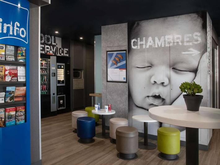 Hôtel pour 3 personnes, avec terrasse dans Port de Menton Garavan - 4