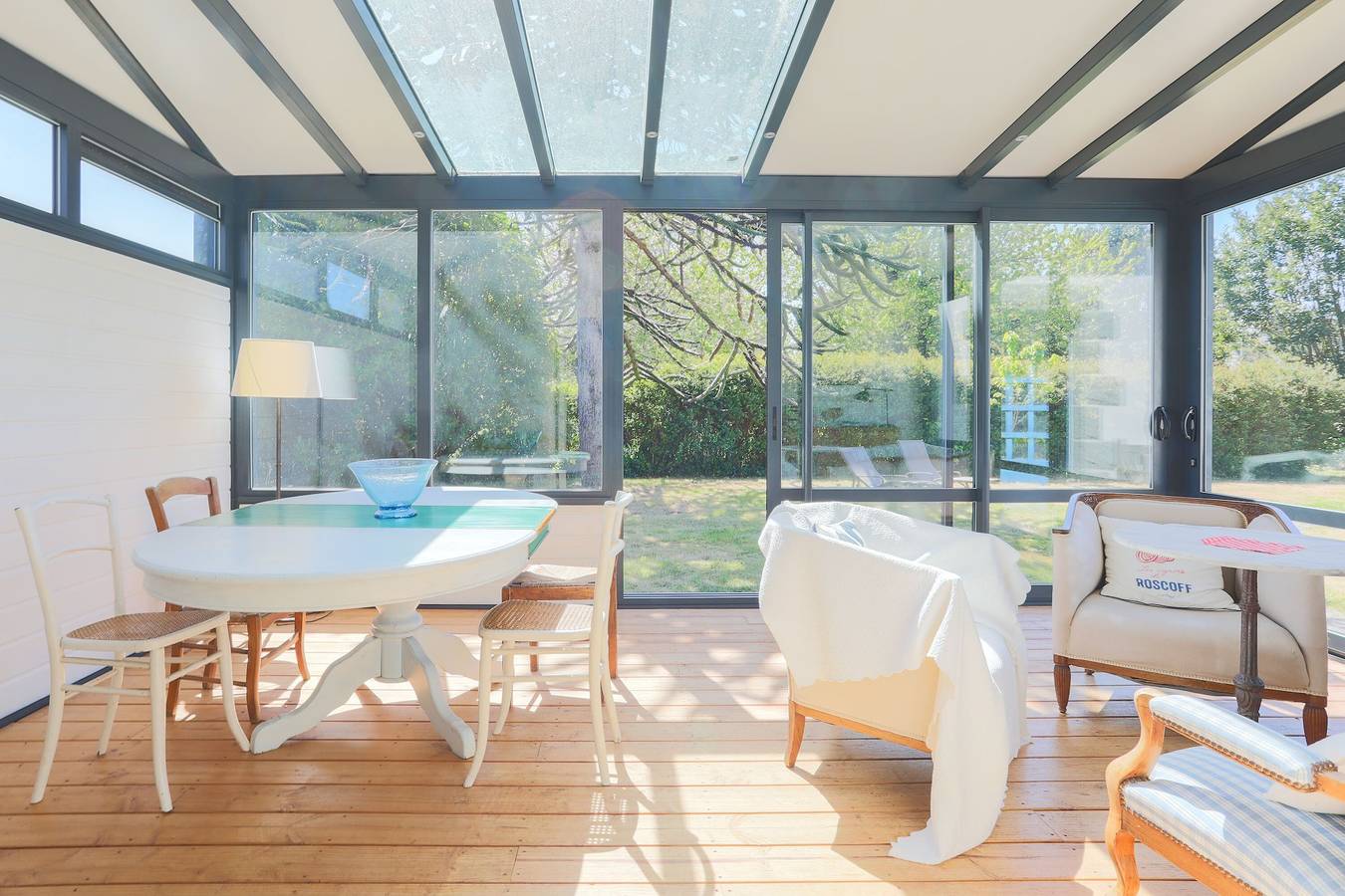 Casa vacacional 'L'hermine - Villa de encanto' con vistas al mar, terraza privada y Wi-Fi in Locquirec, Ceinture Dorée