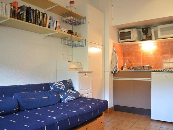 Gîte pour 2 personnes, avec Terrasse dans Plage Peyrefitte - 2