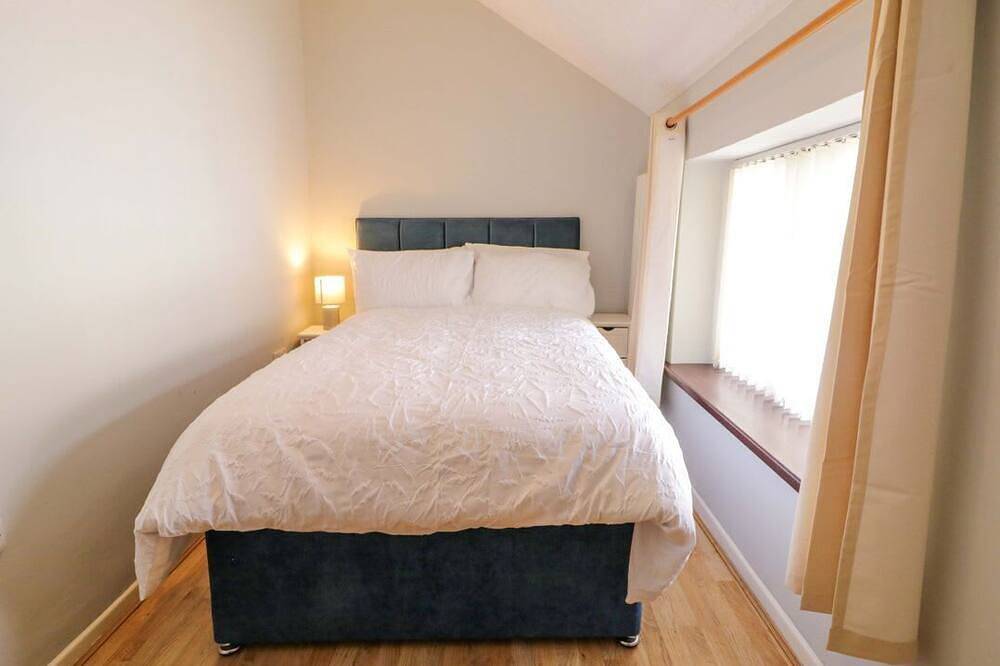 Charming Old Police House Retreat in Lough Melvin