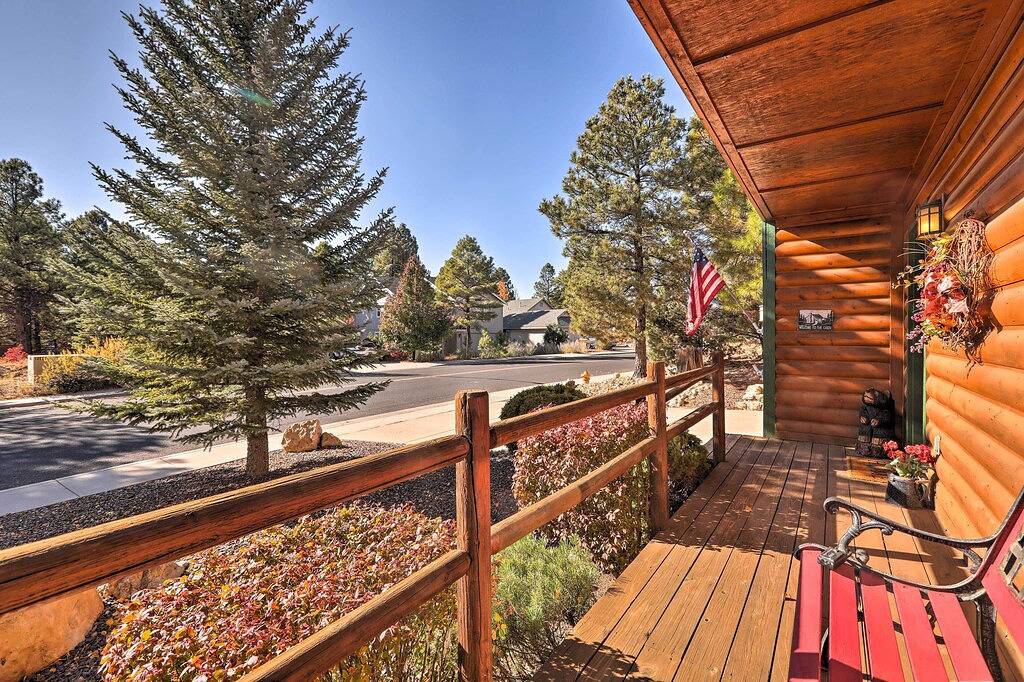 Neu! Cabin w / 3 Decks ~ 4 Mi zum Old Town Flagstaff! in Flagstaff, Coconino Nationalwald