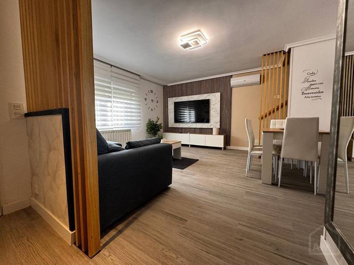 Casa de vacaciones para 7 personas, con vistas y balcón - 1