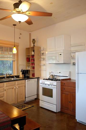 Vacation House for 14 Guests in Southwest Harbor, Mount Desert Island, Picture 4