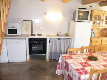 Gîte pour 4 Personnes dans Rauret, Massif central, Photo 3